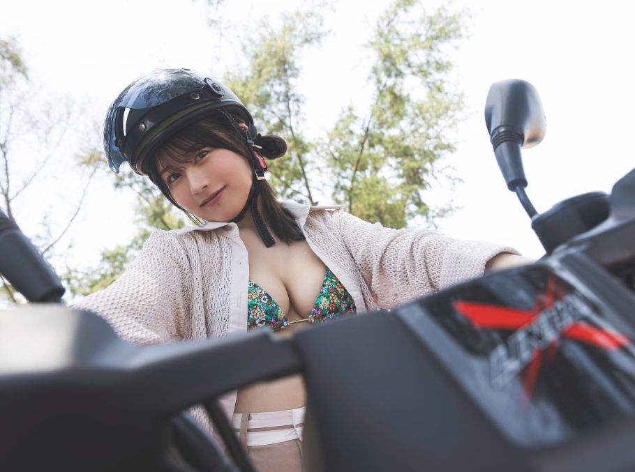 ちとせよしのヌードおっぱいエロ画像