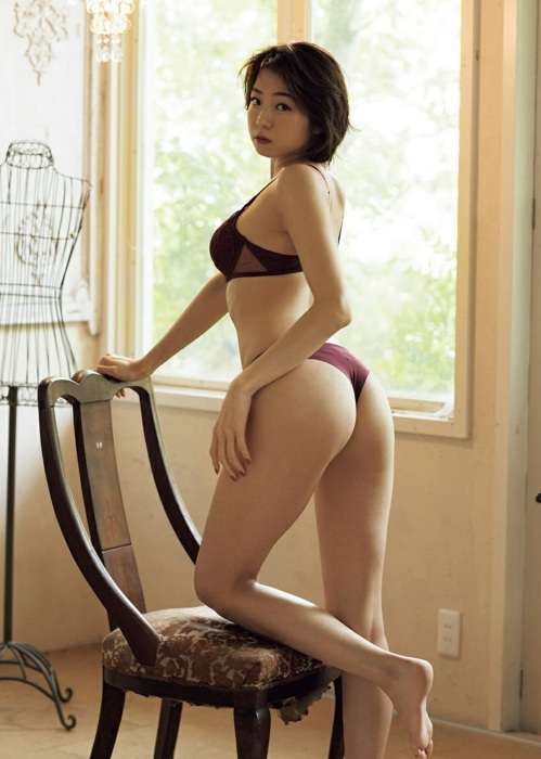 中村静香エロ画像