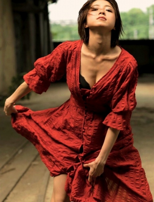 中村静香エロ画像