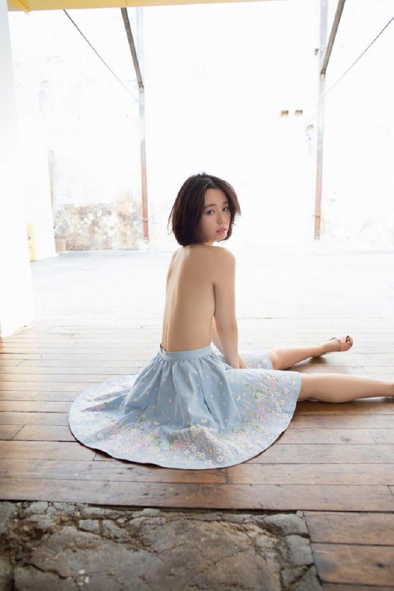 小池里奈ヌードおっぱいエロ画像