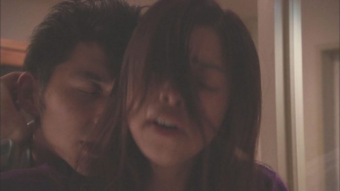 市川実和子乳首ヌードおっぱいエロ画像