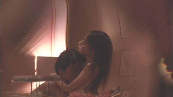 市川実和子乳首ヌードおっぱいエロ画像