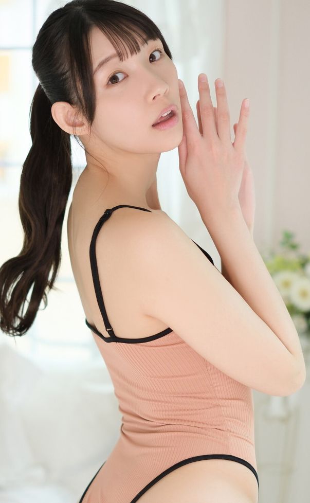 波崎天結ヌードエロ乳首写真集『Kiss You2』