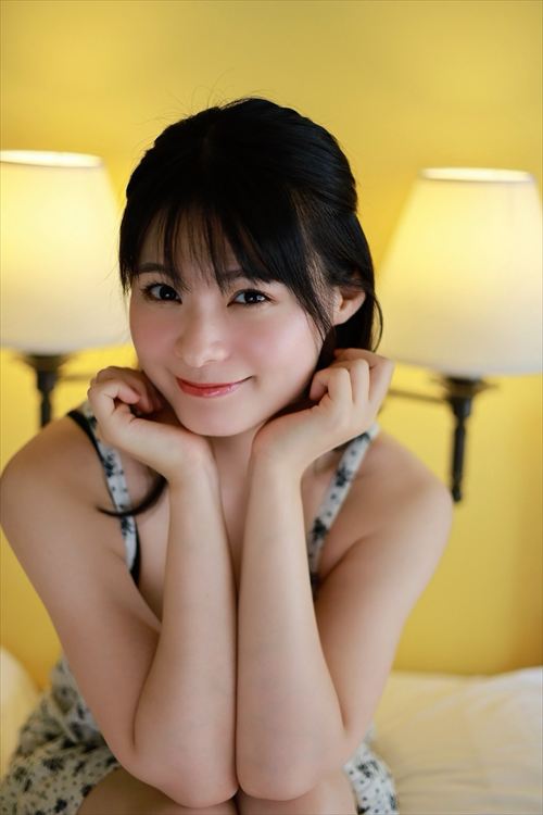 星名美津紀ヌード乳首エログラビア水着写真集That’s sweet！