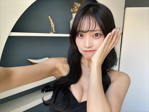 入内嶋涼 さやけき光 エロ自撮り魅力満載