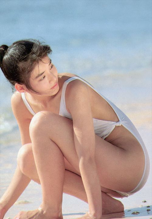 石田ゆり子濡れ場セミヌードおっぱいエロお胸エッチ映画