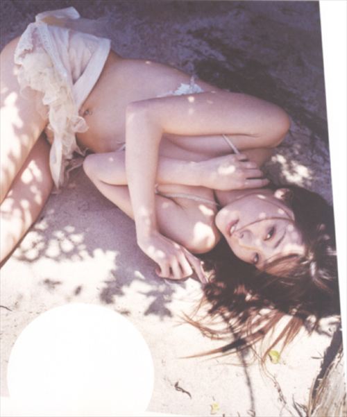 伊藤歩ヌード濡れ場おっぱいエロ乳首お胸グラビア水着