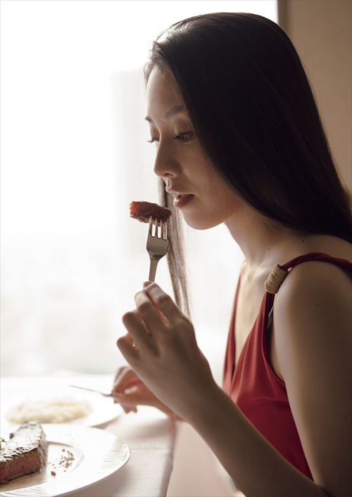 伊藤歩ヌード濡れ場おっぱいエロ乳首お胸グラビア水着