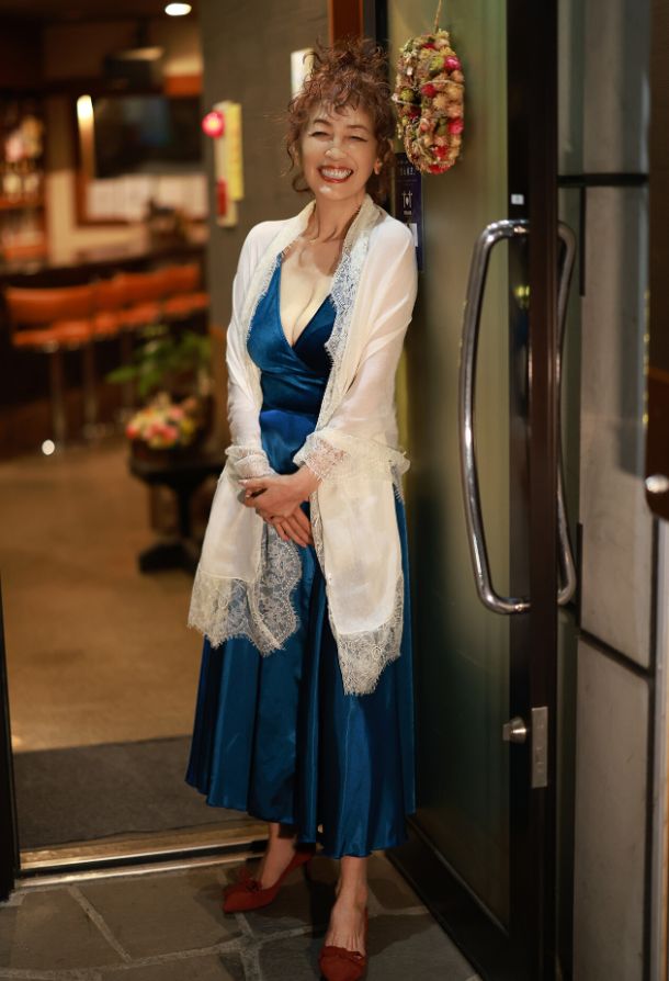 児島美ゆきヌード乳首エロ写真集73歳、ずっとずっと女ざかり 〜再会〜〜旅立ち〜