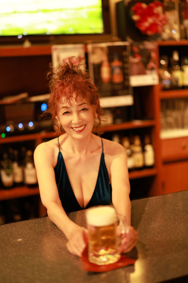 児島美ゆきヌード乳首エロ写真集73歳、ずっとずっと女ざかり 〜再会〜〜旅立ち〜