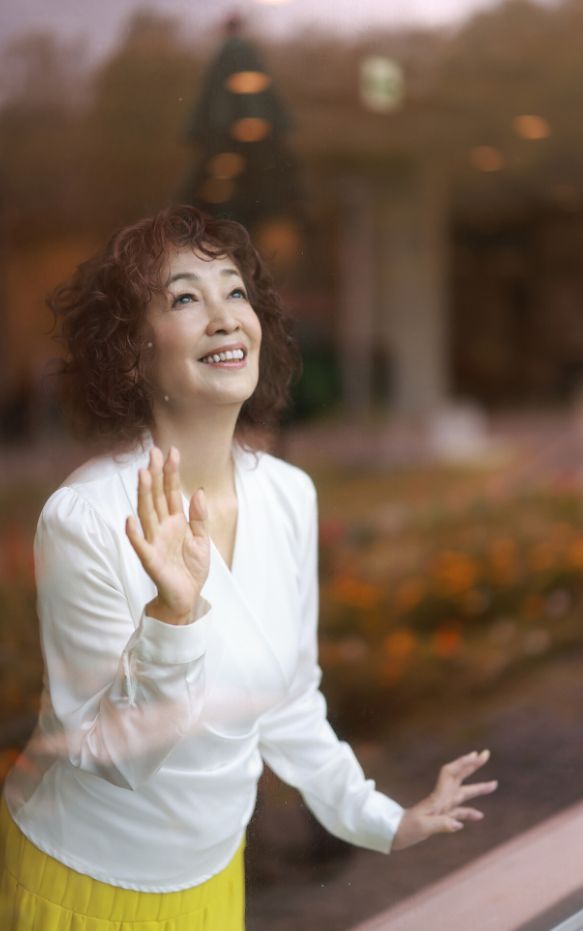 児島美ゆきヌード乳首エロ写真集73歳、ずっとずっと女ざかり 〜再会〜〜旅立ち〜