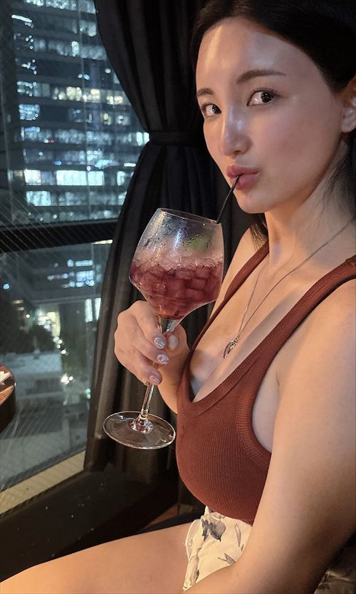 松岡雨音ヌードエロ写真集乳首おっぱい水着『Kiss You』(121Photos)