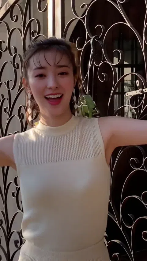 宮本茉由ヌードエロおっぱい1st写真集『ほんとはね、』