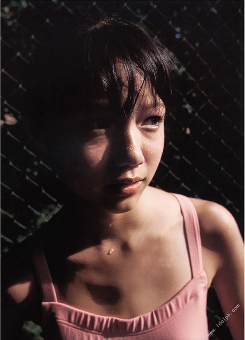 宮﨑あおいヌード濡れ場おっぱいエロ水着お胸グラビア