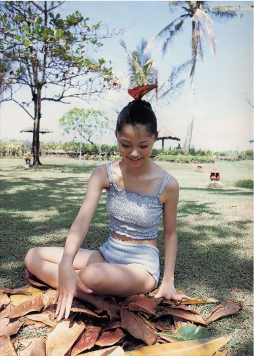 宮﨑あおいヌード濡れ場おっぱいエロ水着お胸グラビア