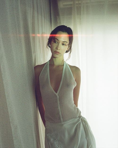 水原希子乳首エロおっぱいインスタ画像