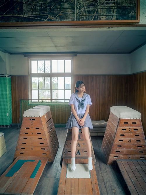 日本一可愛いJK なんり 制服姿で全国の変態が発情