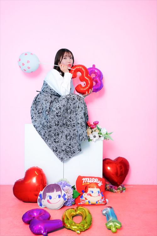 元AKB48成田梨紗乳首ヌードおっぱいエロ