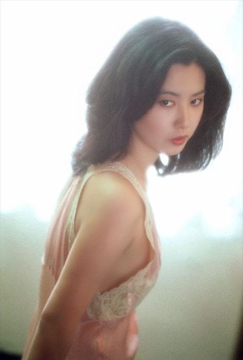 名取裕子ヌード陰毛乳首ヘアヌードおっぱいエロ女優