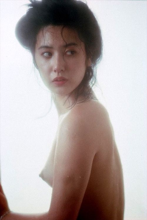 名取裕子ヌード陰毛乳首ヘアヌードおっぱいエロ女優