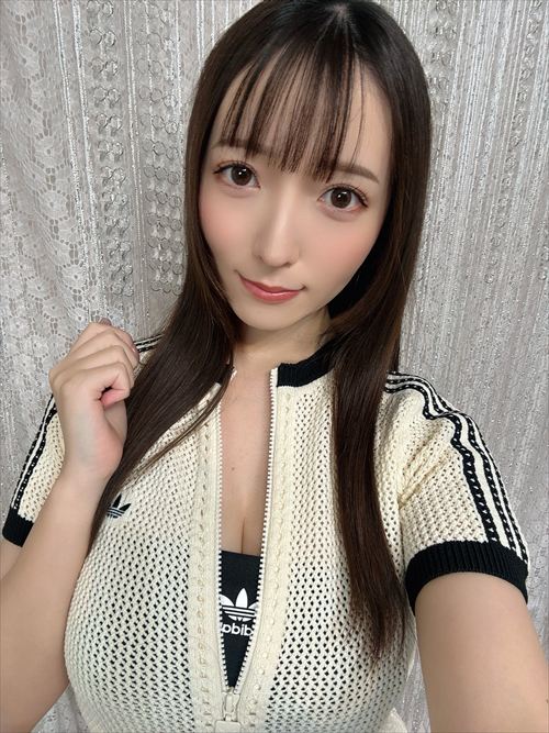 小花のんヌード乳首エロおっぱい自撮り画像