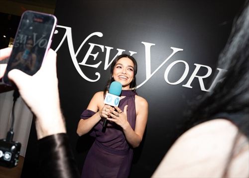 レイチェル・ゼグラーエロおっぱいパンティNYMagCulturatiカクテルパーティー