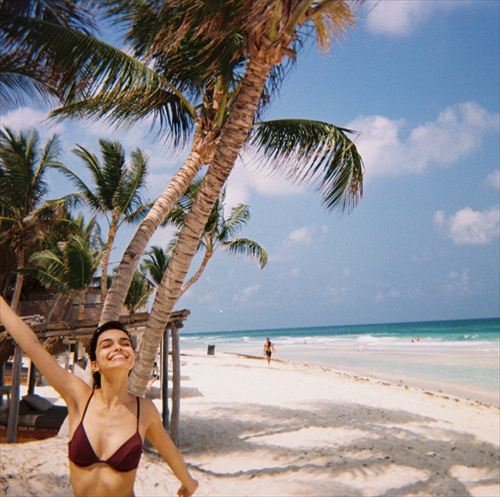 レイチェル・ゼグラーエロおっぱいパンティNYMagCulturatiカクテルパーティー