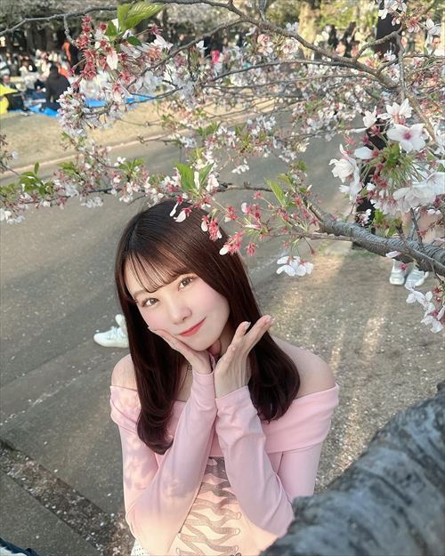 立仙愛理水着おっぱいエロAKB48VTuber響咲リオナ転生炎上