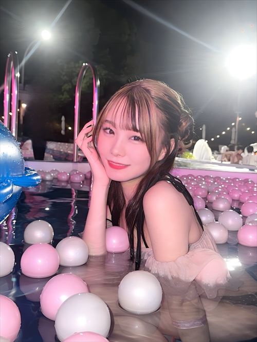 立仙愛理水着おっぱいエロAKB48VTuber響咲リオナ転生炎上