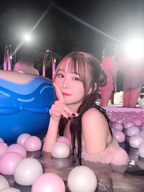 立仙愛理水着おっぱいエロAKB48VTuber響咲リオナ転生炎上