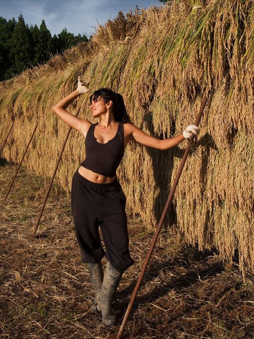 ローラヌードエロお尻おっぱい乳首グラビア画像