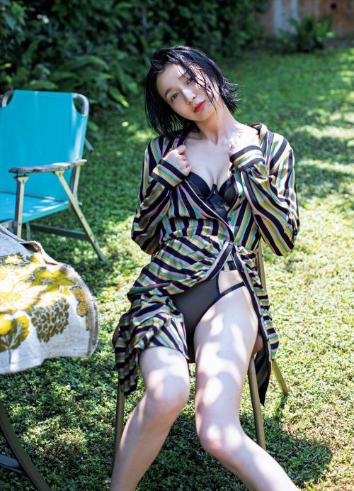 芹那ヌードエロ写真集おっぱい乳首画像