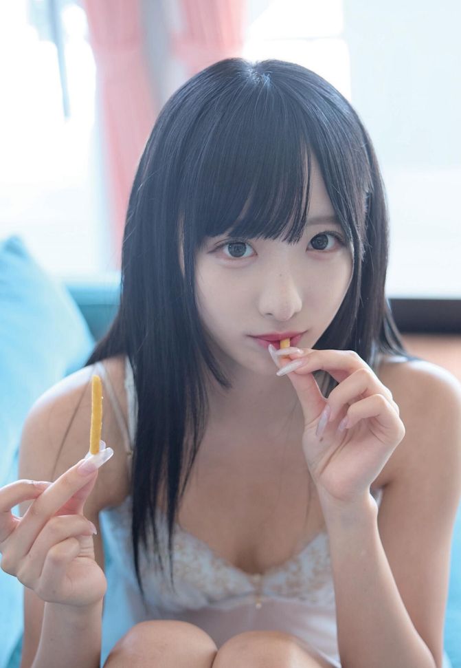 高橋七瀬ヌードエロおっぱいグラビア水着写真集「ノンストップ七瀬！」