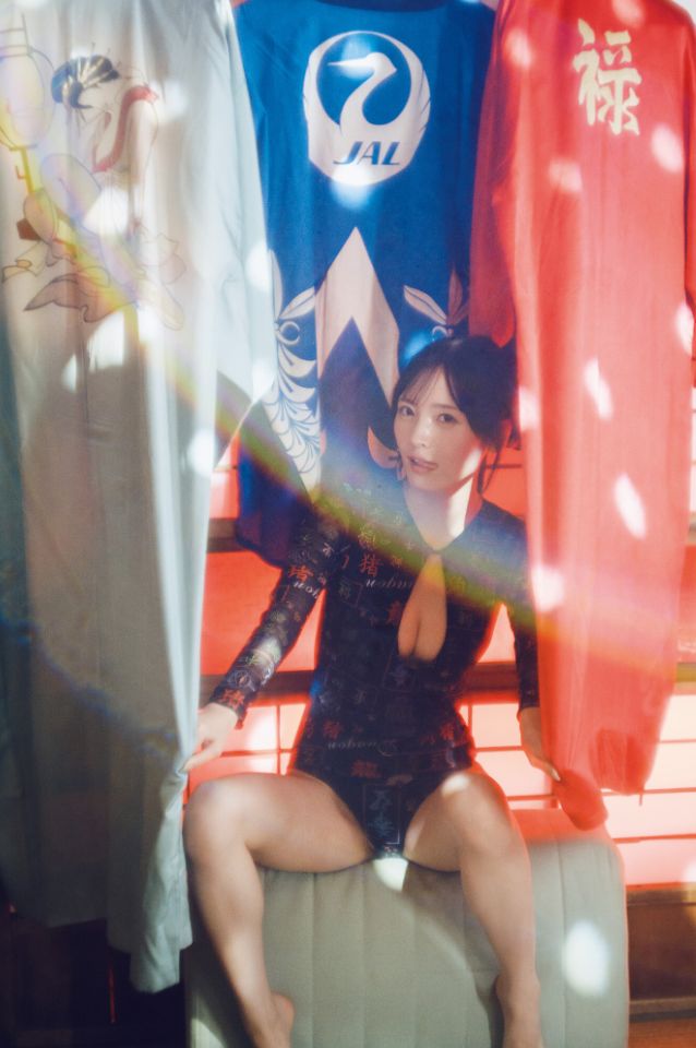 由良ゆらヌード乳首エロ写真集ゆらゆら星人ホイポイ滞在記