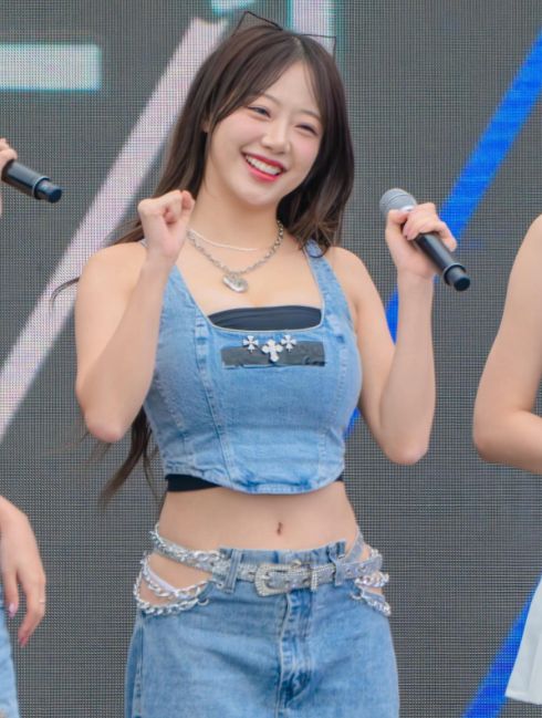 ジウォンおっぱいエロ