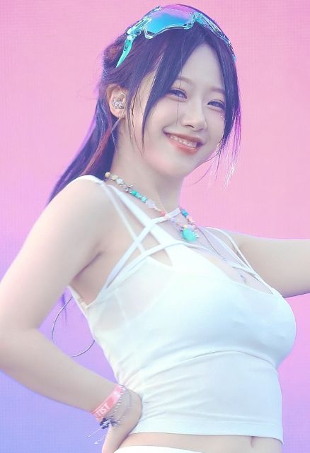 ジウォンおっぱいエロ