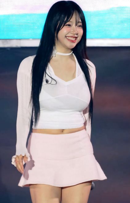 ジウォンおっぱいエロ