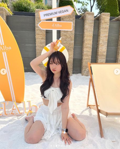 じゅんゆなおっぱいエロ画像