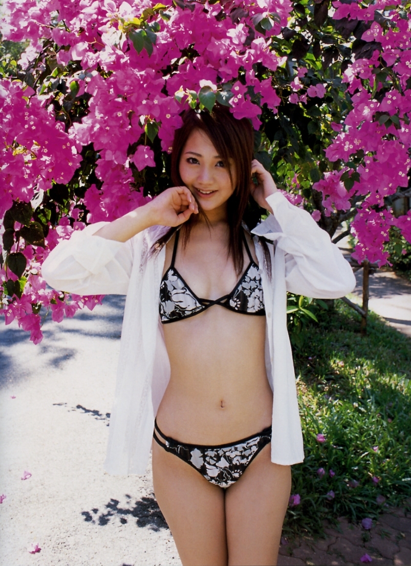 浜田翔子乳首ポロリおっぱいエロ画像