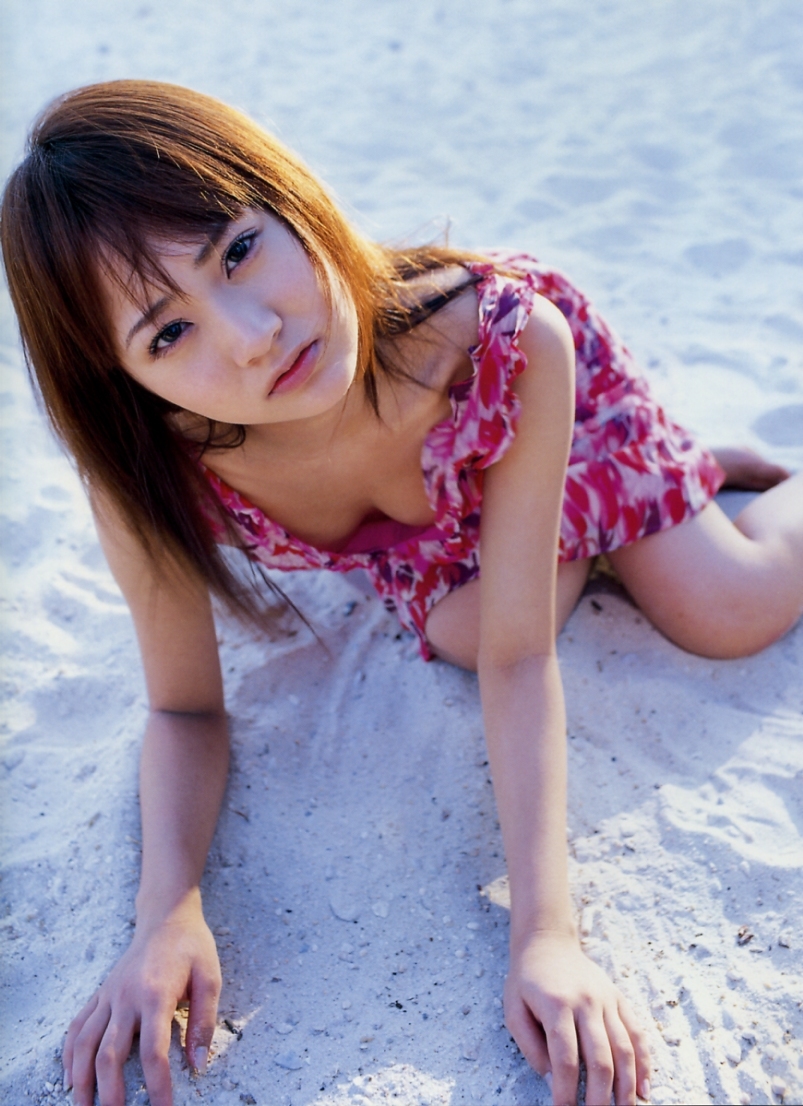 浜田翔子乳首ポロリおっぱいエロ画像