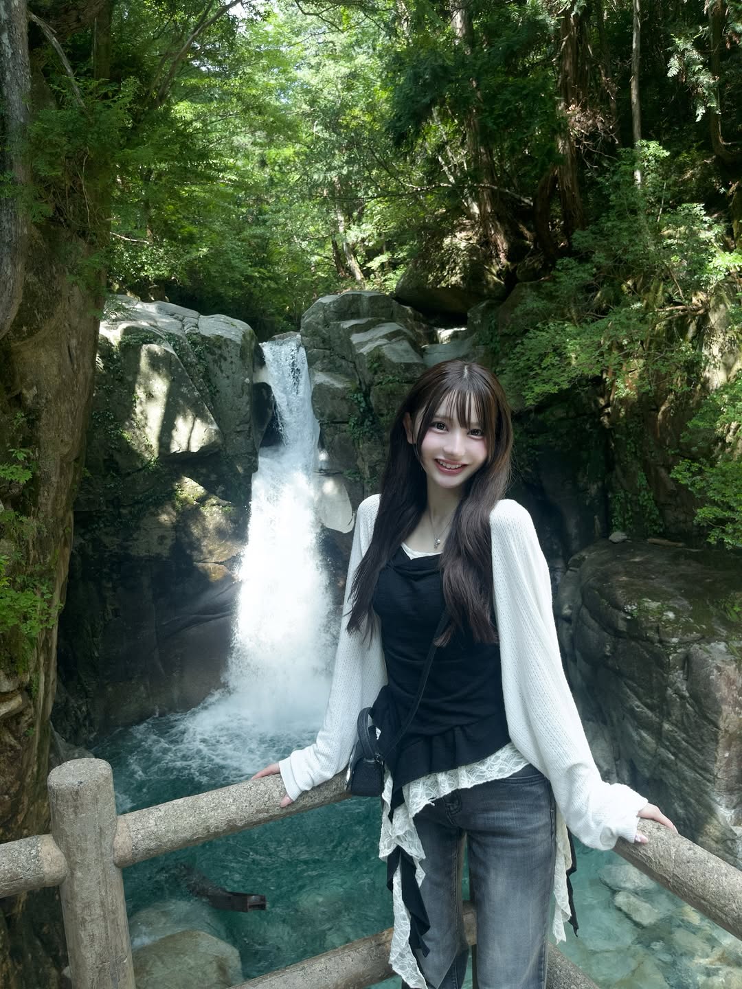 すなずりかりんおっぱいエロ画像