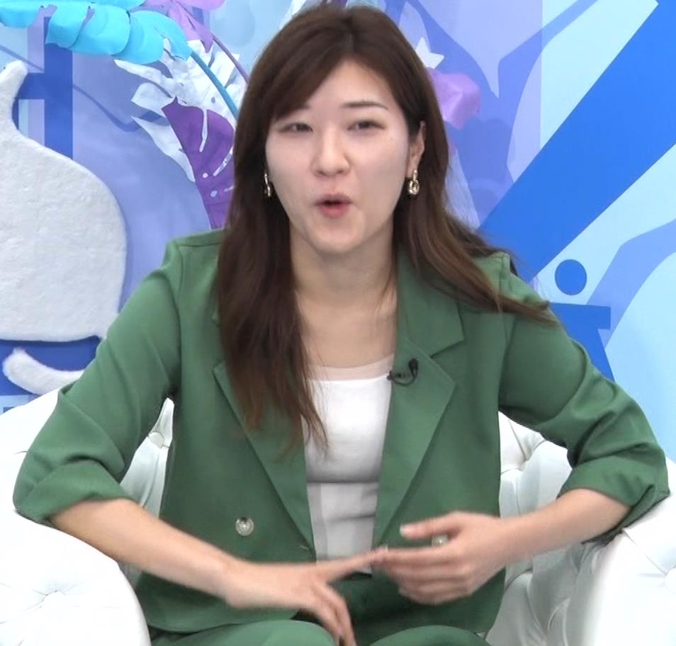 ヒコロヒーおっぱいがエロ画像