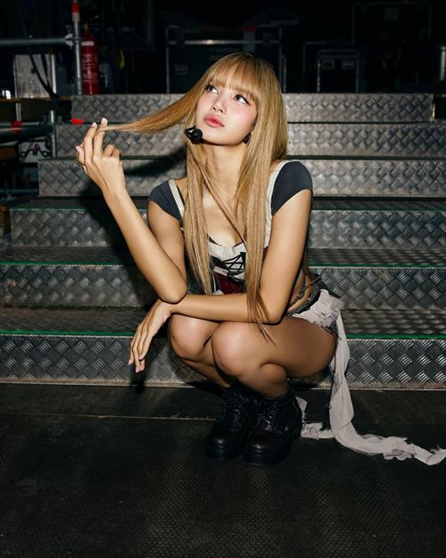 「BLACKPINK」リサの抜けるエロ画像