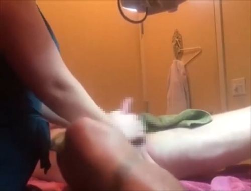 男性器脱毛vioエロ手コキ画像