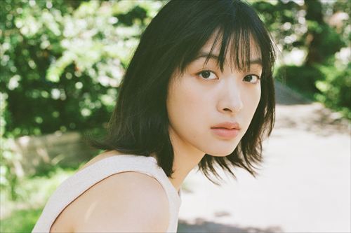 花瀬琴音抜けるおっぱいエロ画像