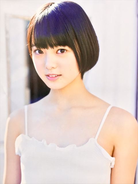 平手友梨奈の抜けるグラビアエロ画像