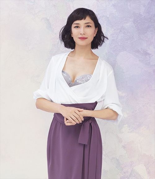 板谷由夏の抜けるエロ画像