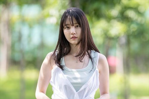 映画『SHOGUN 将軍』で遊女・菊を演じる向里祐香の魅力的な姿