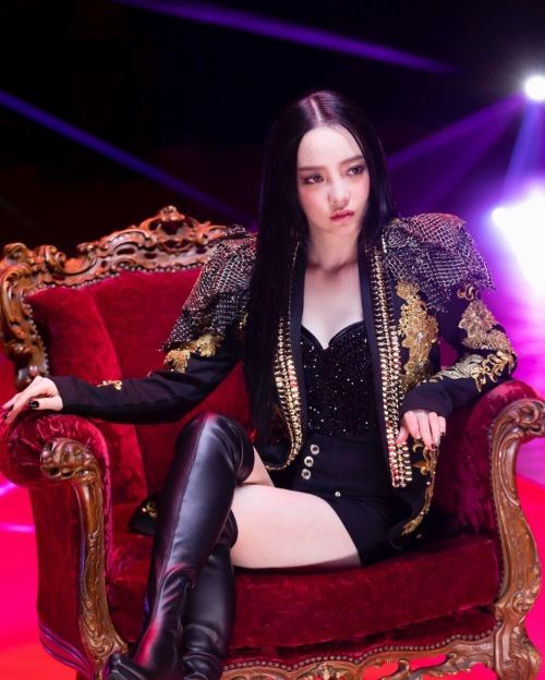 元KARAク・ハラの抜けるエロ画像