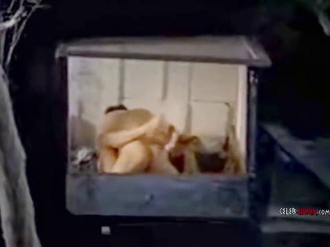 Love Actually… Sucks抜けるエロ画像